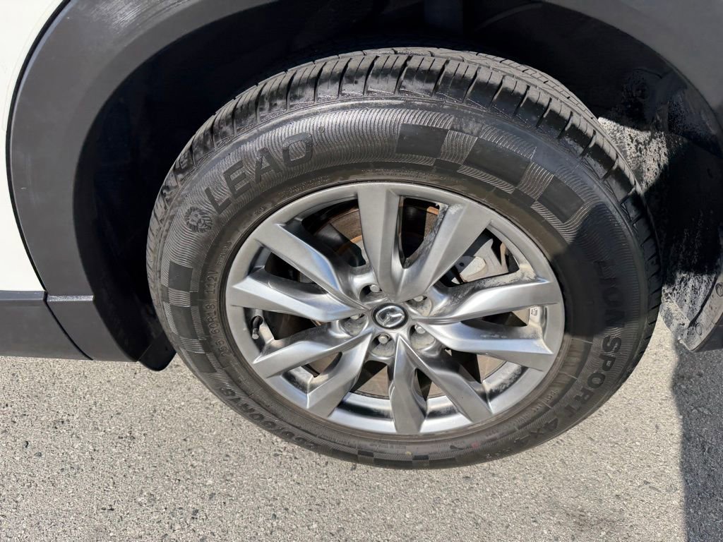 Used 2017 MAZDA CX-9 Touring AWD/4WD image 13