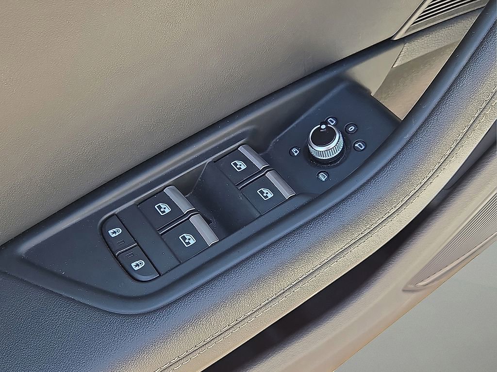 Used 2024 Audi A4 2.0T Premium Plus image 23