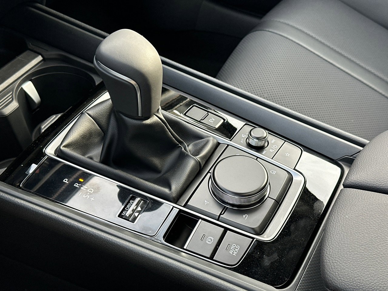 New 2026 MAZDA CX-50 AWD 2.5 Hybrid w/ Cargo Package image 31