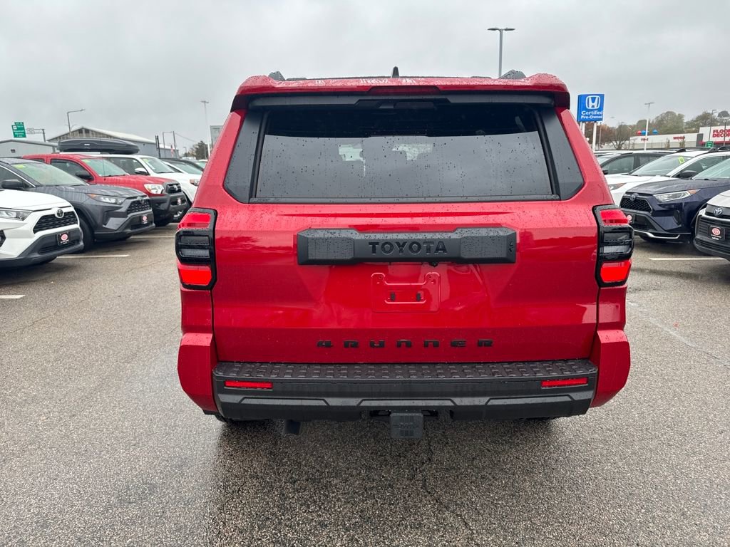 New 2025 Toyota 4Runner SR5 image 6