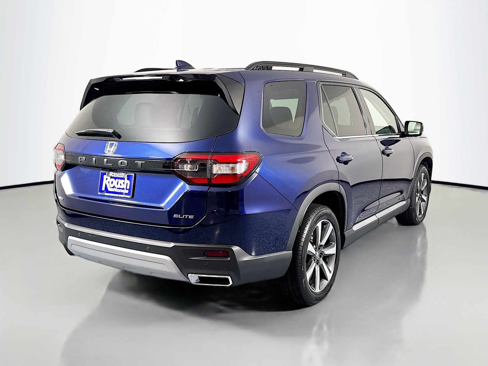 Certified 2023 Honda Pilot Elite image 5