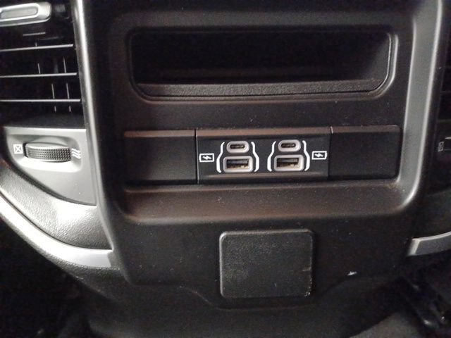 Used 2023 RAM 1500 Lone Star AWD/4WD image 14