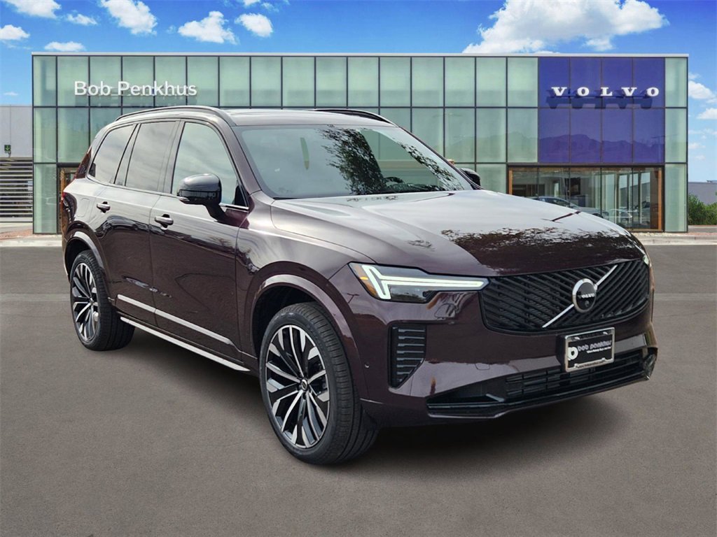 New 2026 Volvo XC90 T8 Ultra w/ Lounge Package