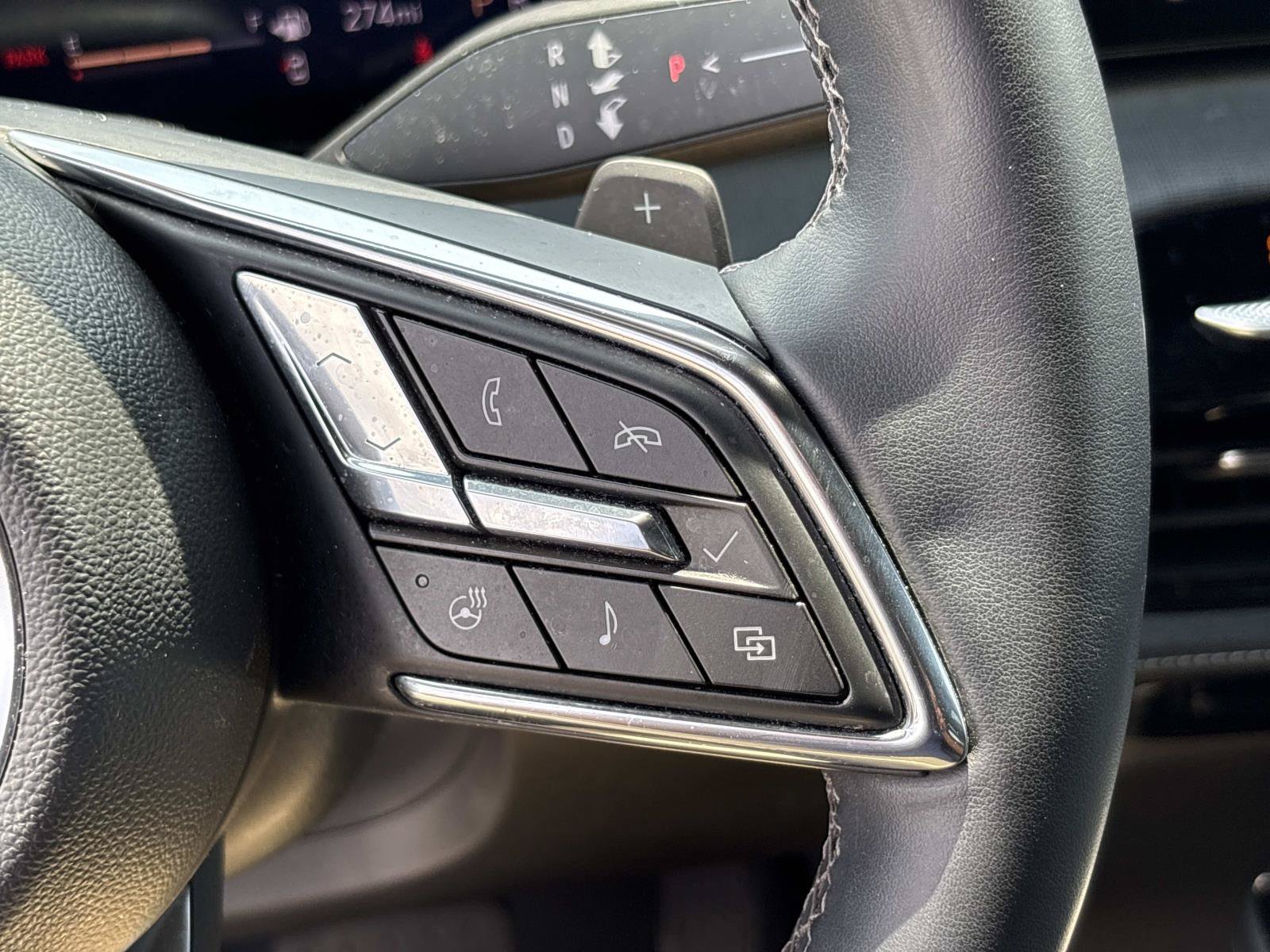 Used 2025 Buick Enclave Preferred w/ Power Package FWD image 19