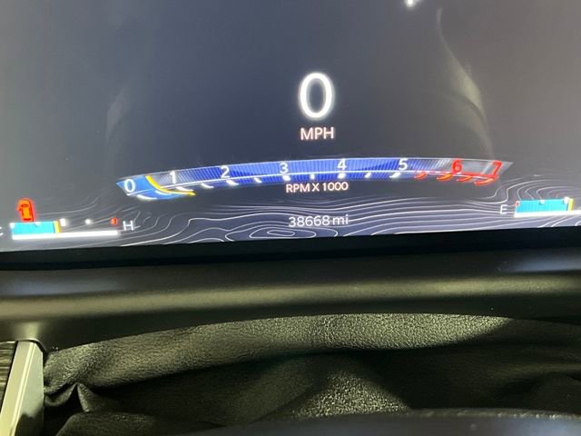 Used 2023 Jeep Wagoneer Series II w/ HD Trailer Tow Package image 3