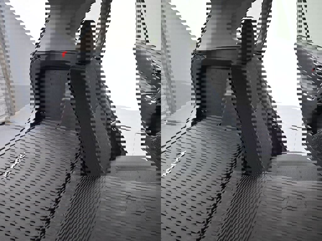 New 2025 Toyota RAV4 LE image 14