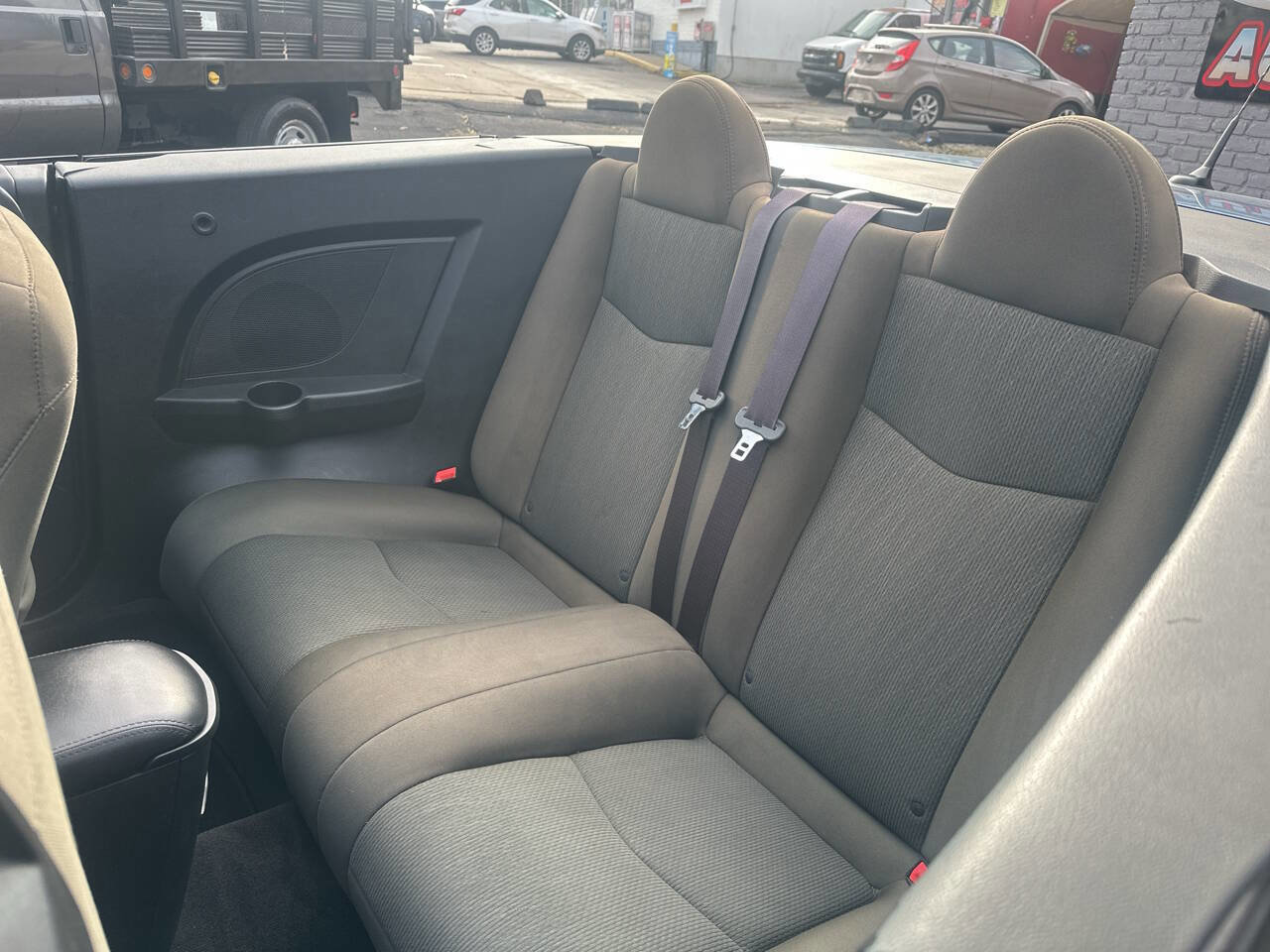 Used 2011 Chrysler 200 Touring image 15