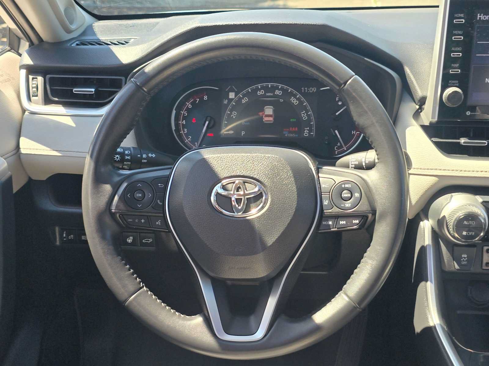 Certified 2022 Toyota RAV4 Limited AWD/4WD image 19