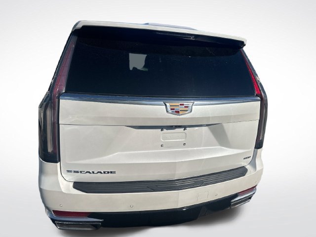 Certified 2023 Cadillac Escalade Premium Luxury RWD image 4