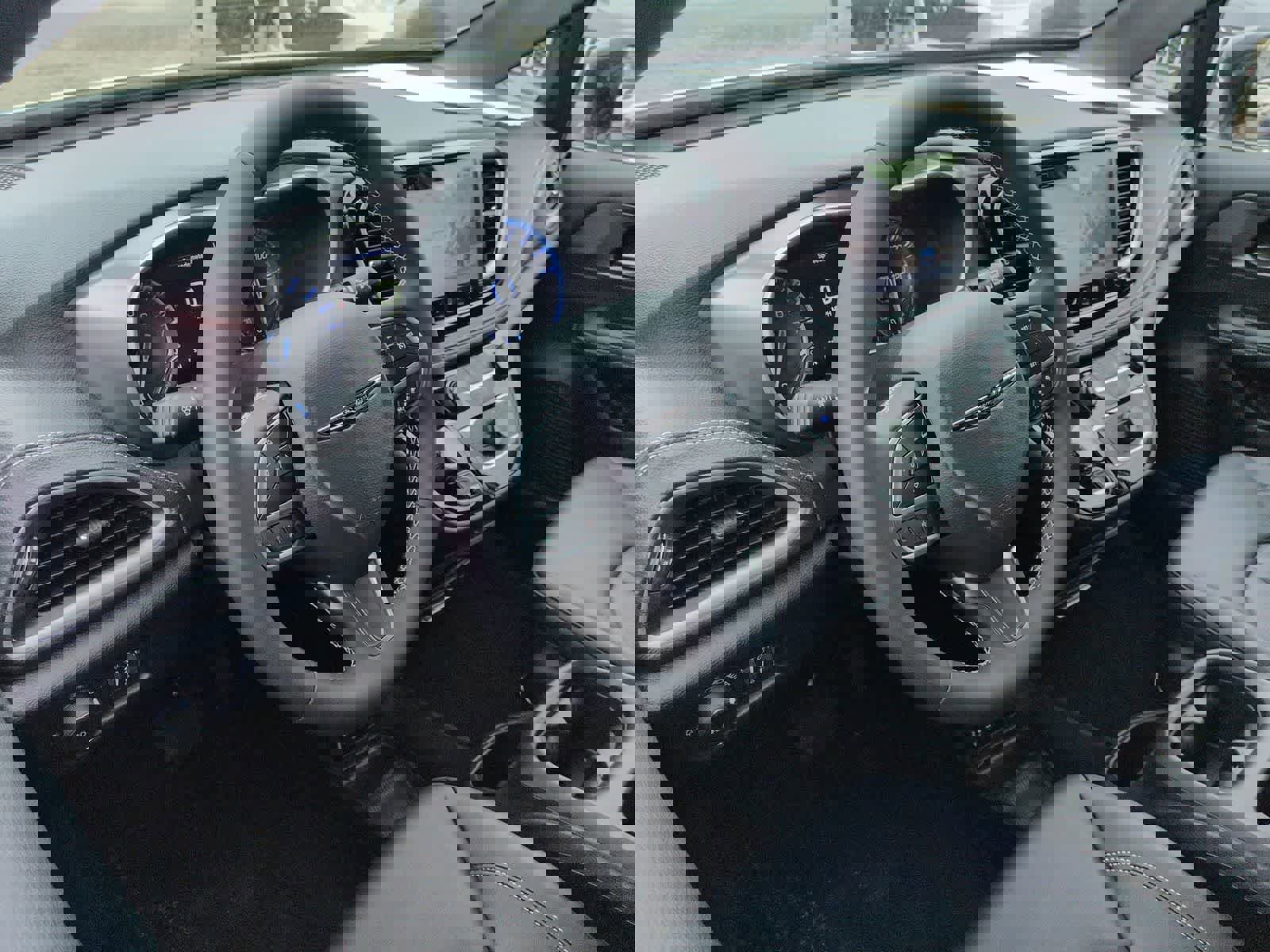 New 2026 Chrysler Pacifica Select image 10