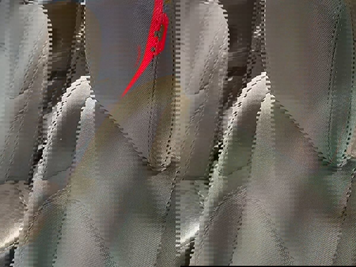 Used 2021 Jeep Wrangler Unlimited Sport image 32