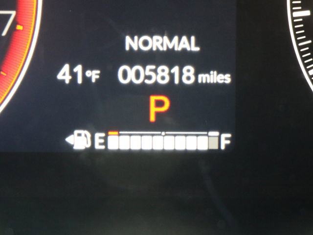 Used 2025 Honda HR-V Sport image 32