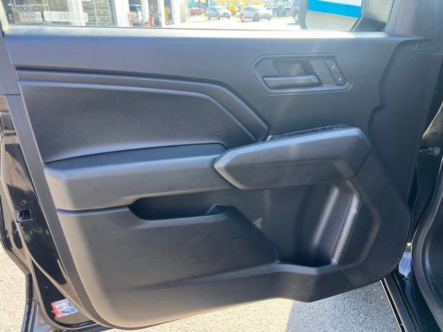 Used 2023 Chevrolet Colorado W/T image 18