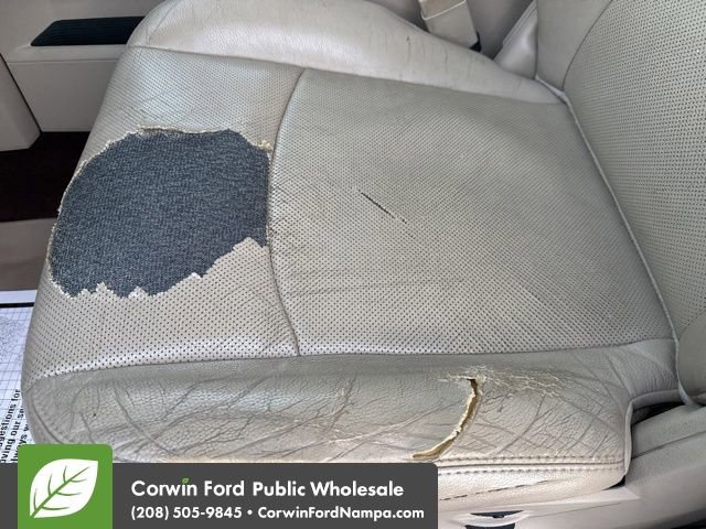 Used 2015 RAM 1500 Laramie w/ Convenience Group image 28