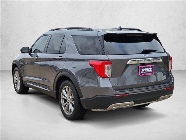 Certified 2023 Ford Explorer XLT w/ Equipment Group 202A RWD image 8