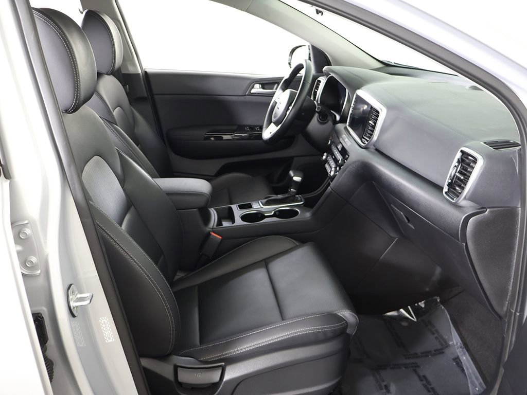 Used 2020 Kia Sportage EX image 28