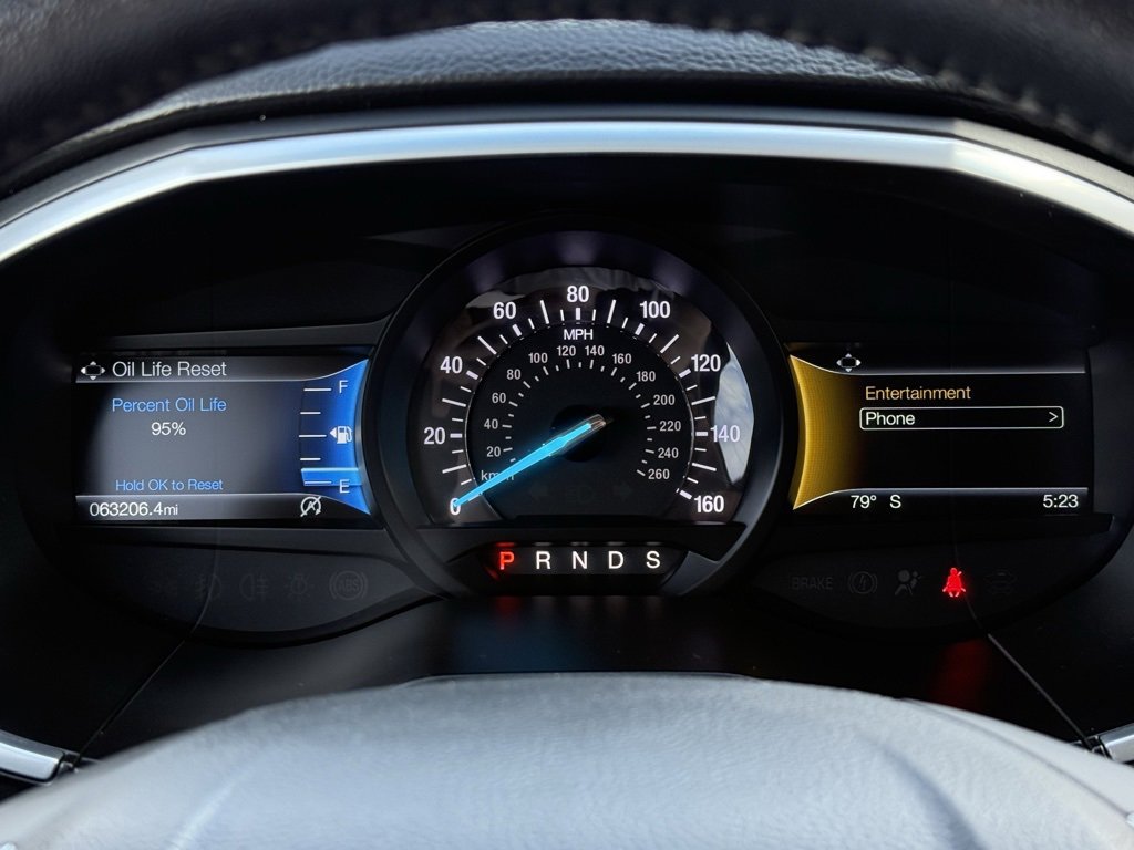 Used 2019 Ford Edge Titanium image 37