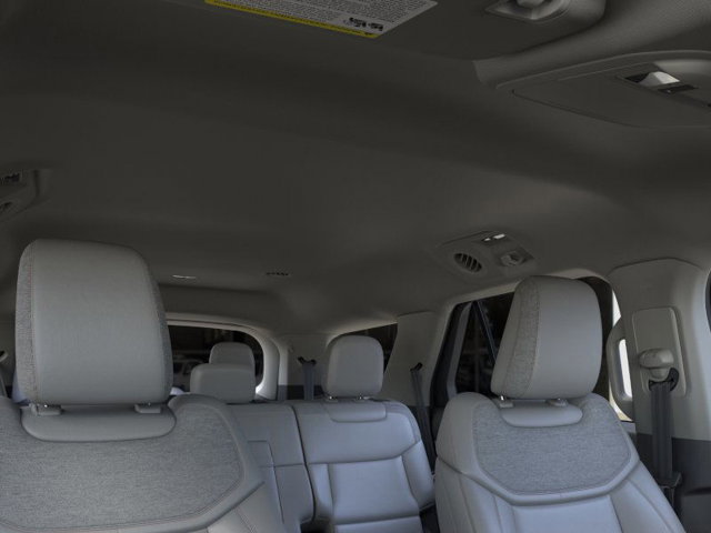 New 2026 Ford Explorer Active w/ Active Comfort Package image 22