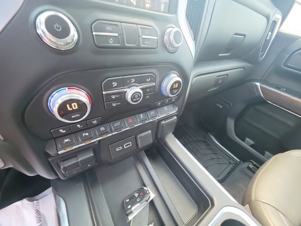Used 2019 GMC Sierra 1500 SLT w/ SLT Premium Plus Package AWD/4WD image 24