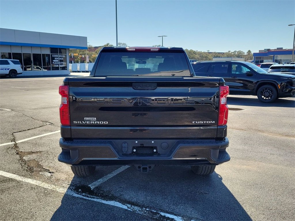 Used 2025 Chevrolet Silverado 1500 Custom image 16