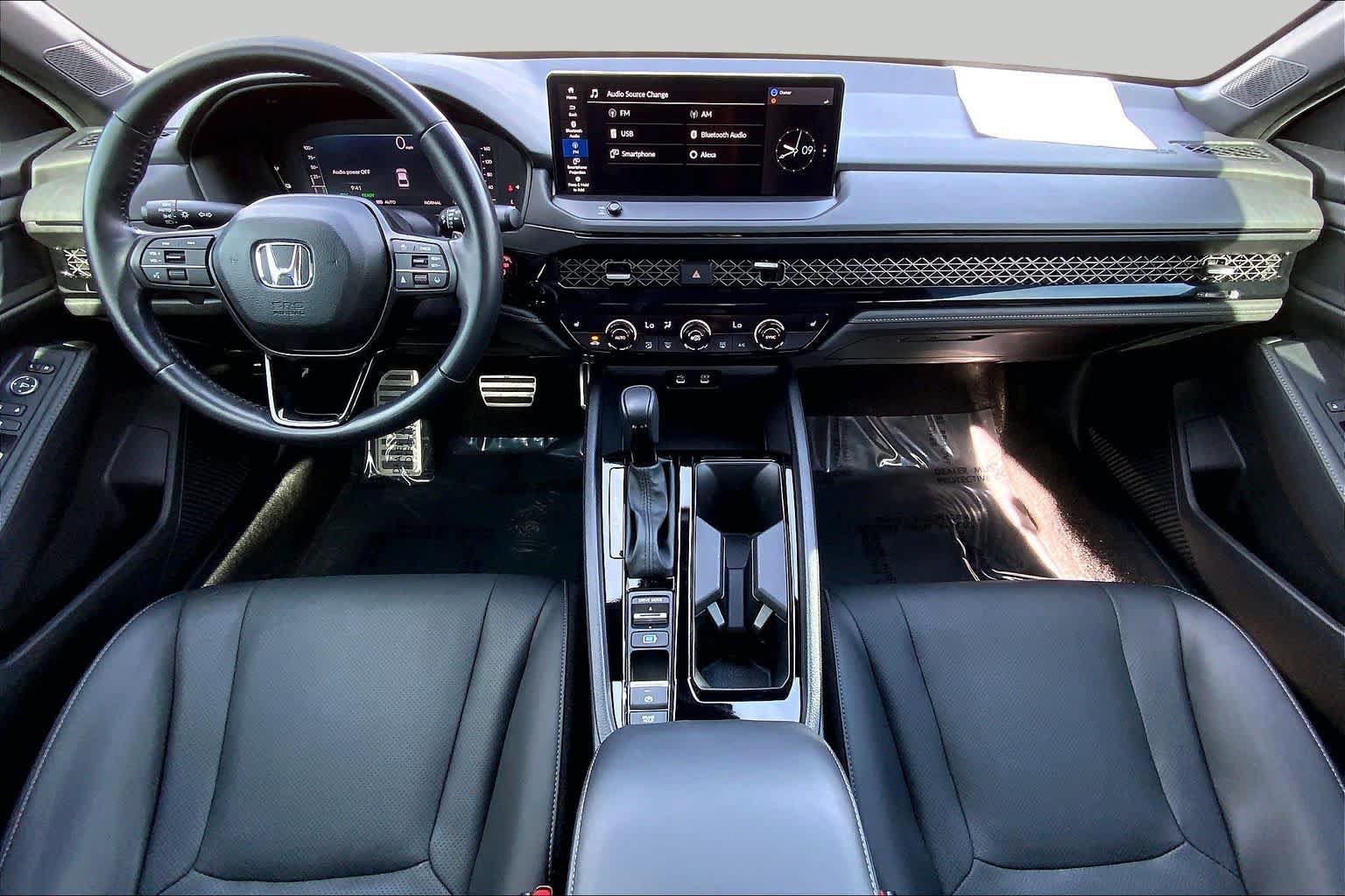 Used 2024 Honda Accord Sport image 15
