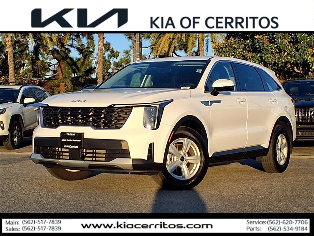 Certified 2025 Kia Sorento LX