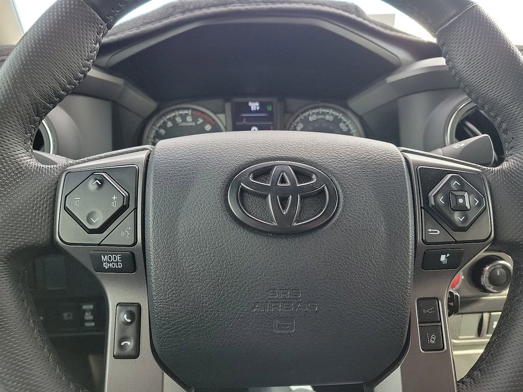 Used 2023 Toyota Tacoma TRD Sport image 18