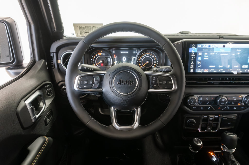 New 2027 Jeep Wrangler Unlimited Sahara AWD/4WD image 12