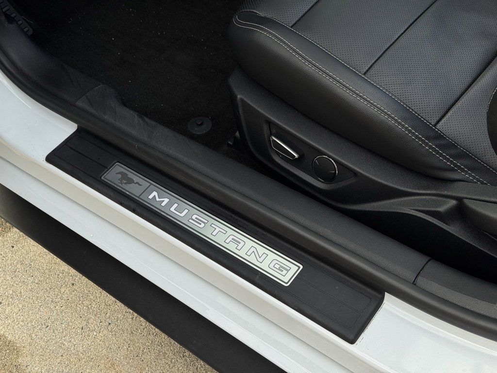 Used 2018 Ford Mustang GT Premium w/ GT Performance Package image 27