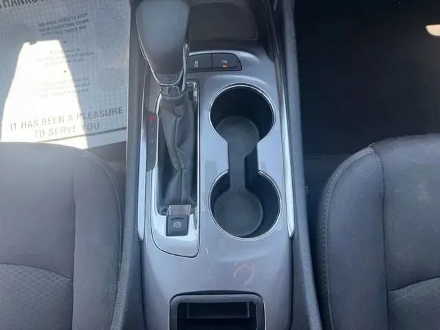 Used 2024 Chevrolet Malibu LT FWD image 26
