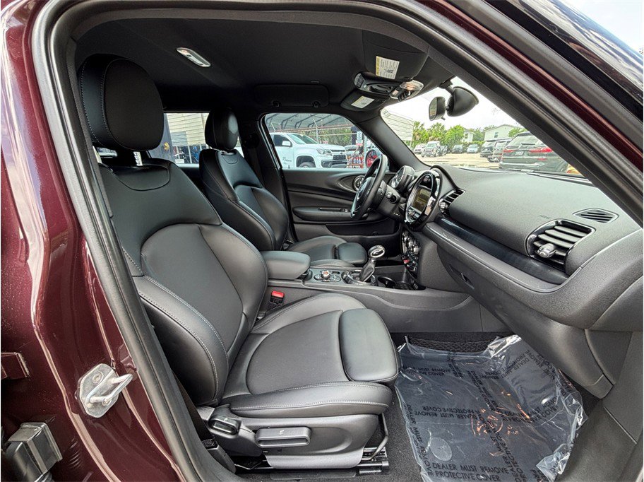 Used 2017 MINI Cooper Clubman FWD image 30