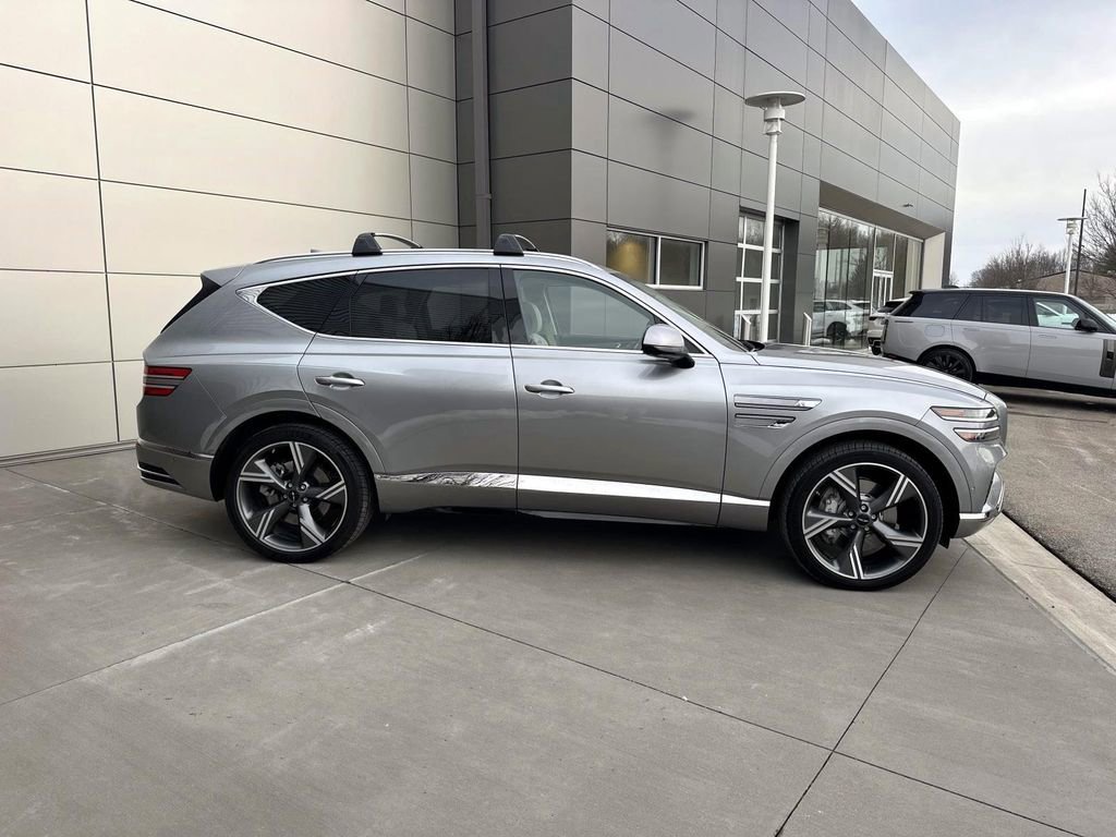 Used 2025 Genesis GV80 3.5T Prestige image 8