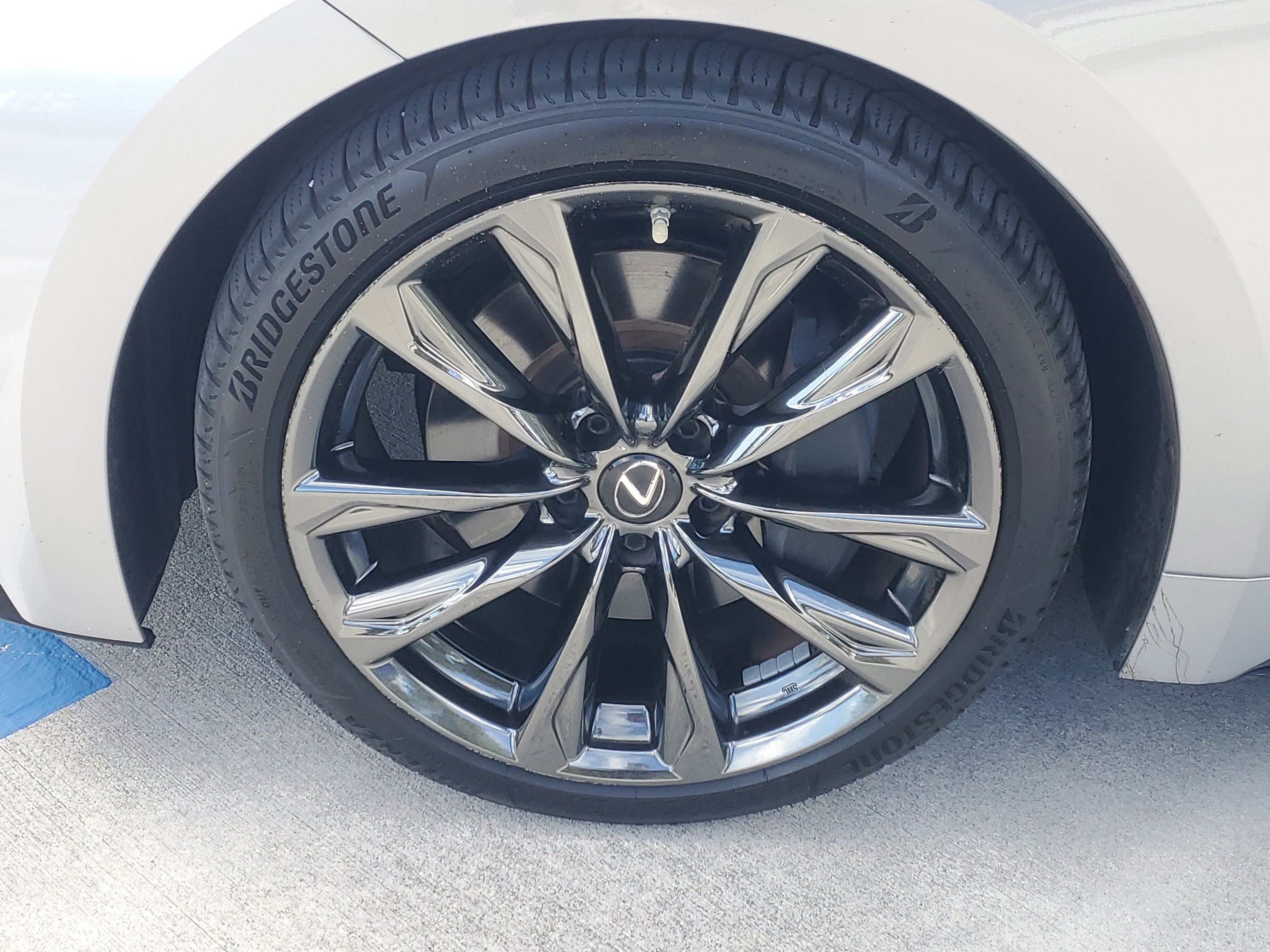 Certified 2022 Lexus IS 350 F Sport image 6