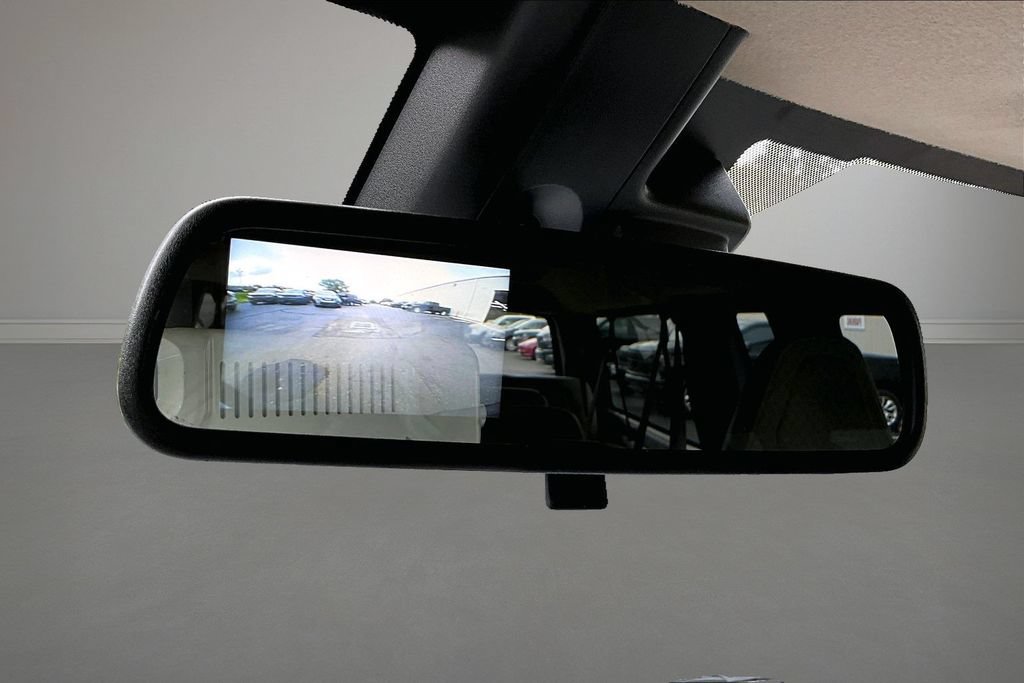 Used 2025 Chevrolet Express 3500 LT w/ LT Preferred Equipment Group RWD image 14