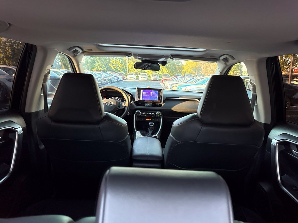 Used 2025 Toyota RAV4 XLE Premium w/ Weather Package AWD/4WD image 20