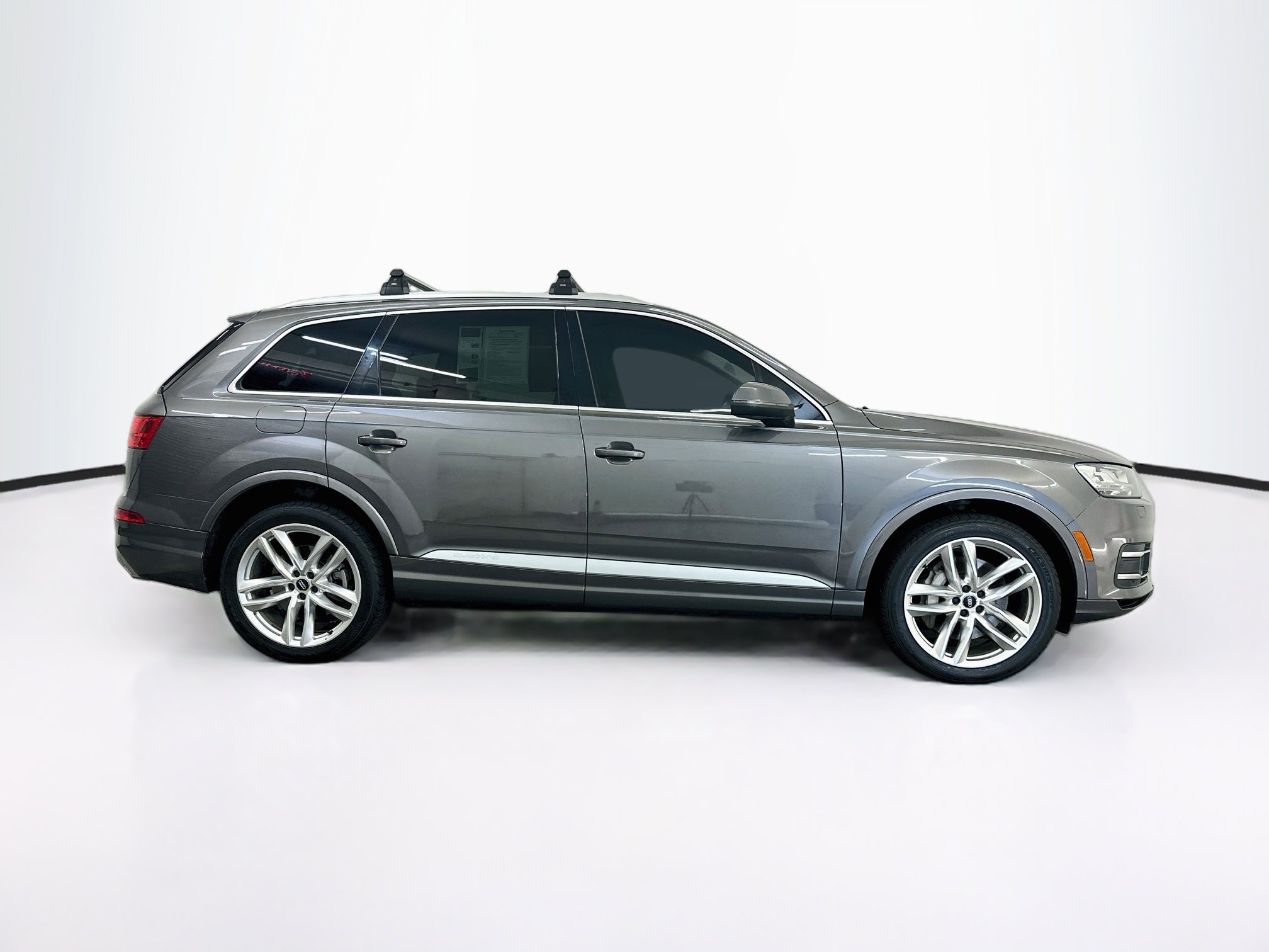 Used 2018 Audi Q7 3.0T Prestige w/ Prestige Package AWD/4WD image 10