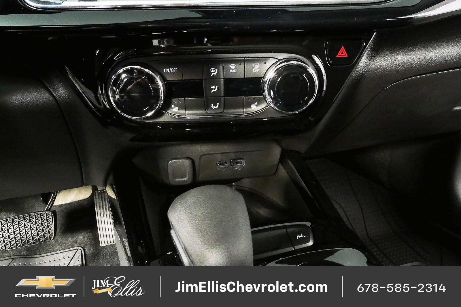 New 2026 Chevrolet Trax ACTIV w/ Sunroof Package FWD image 15