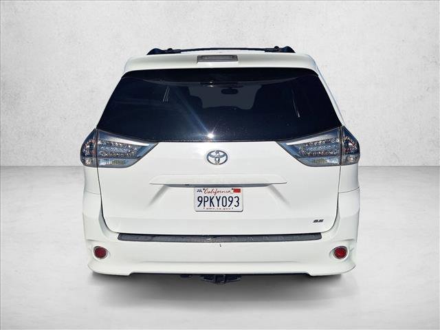 Used 2012 Toyota Sienna SE image 13