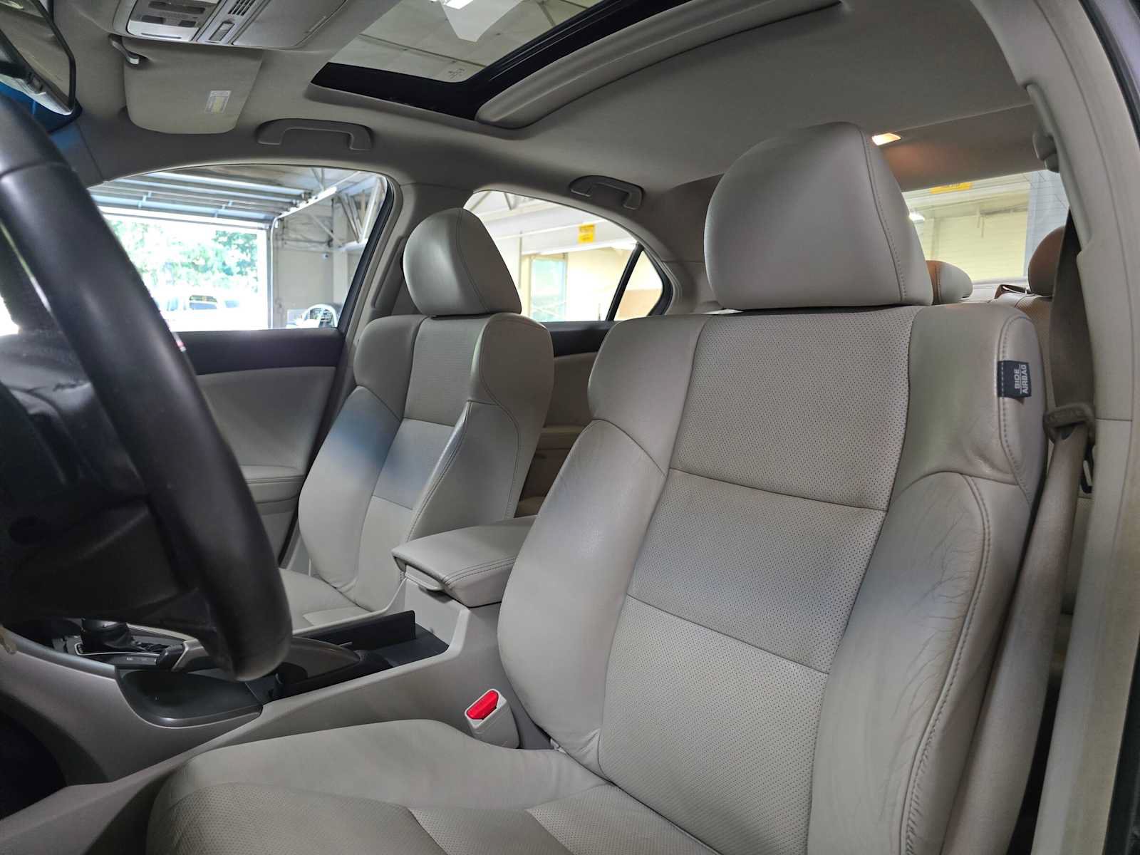 Used 2010 Acura TSX Sedan FWD image 21