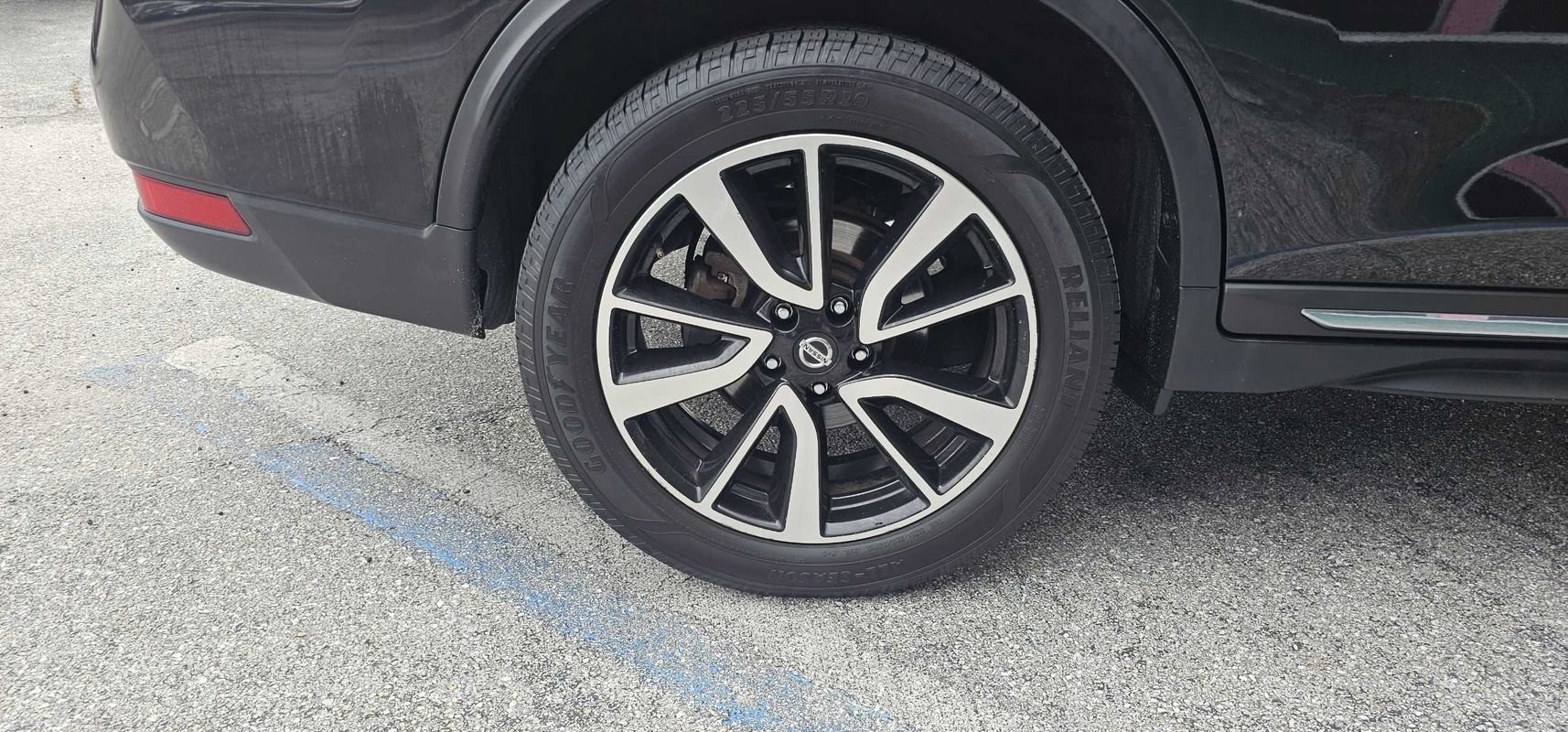 Used 2020 Nissan Rogue SL FWD image 7