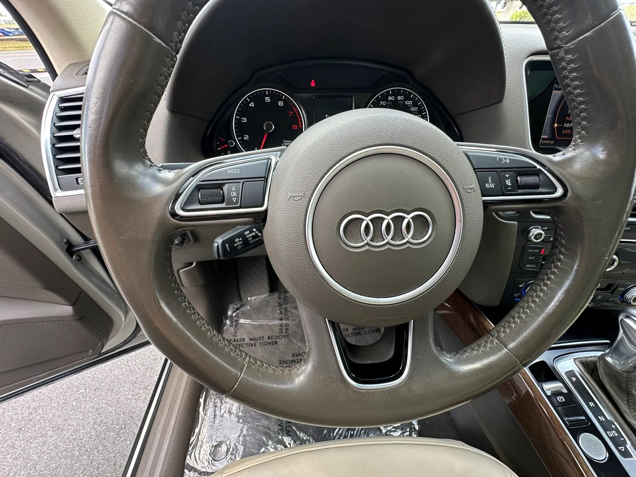 Used 2017 Audi Q5 3.0T Premium Plus w/ Luxury Package AWD/4WD image 21