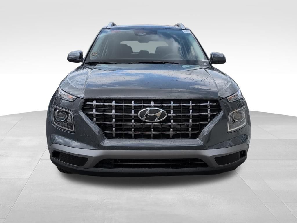 New 2026 Hyundai Venue SEL FWD image 2