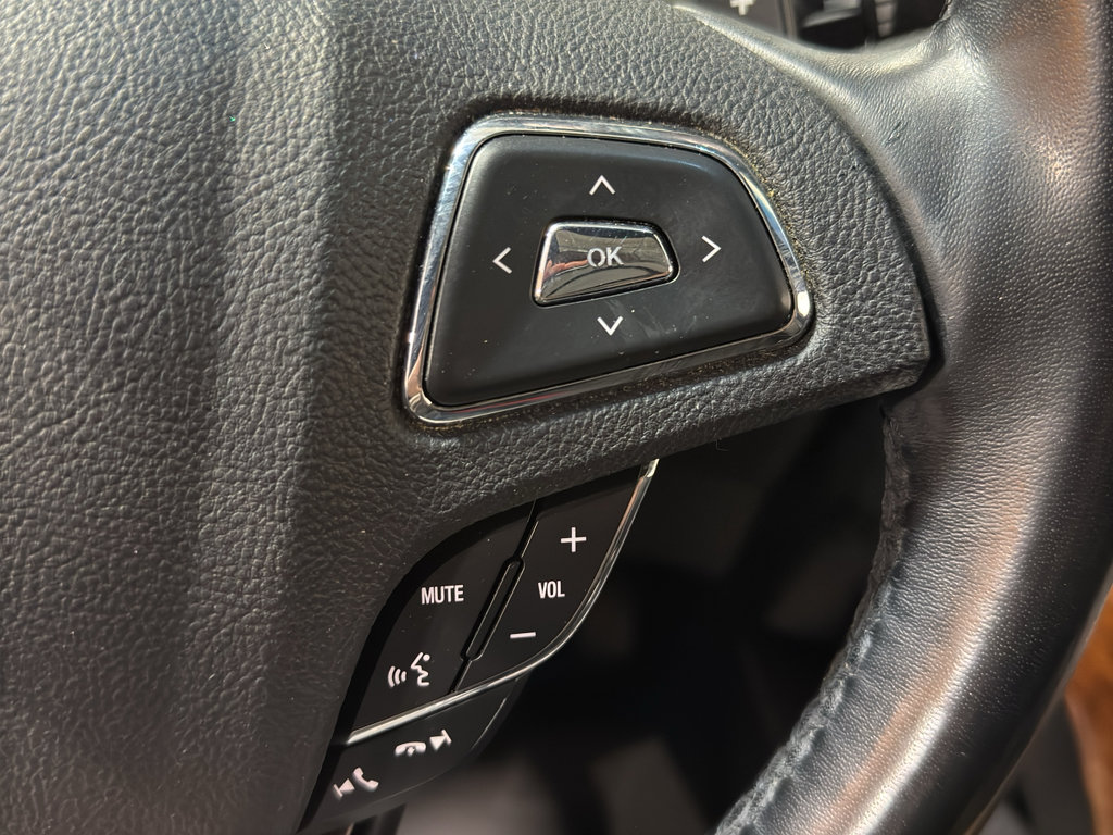 Used 2018 Lincoln MKX Reserve w/ Canadian Touring Package AWD/4WD image 25