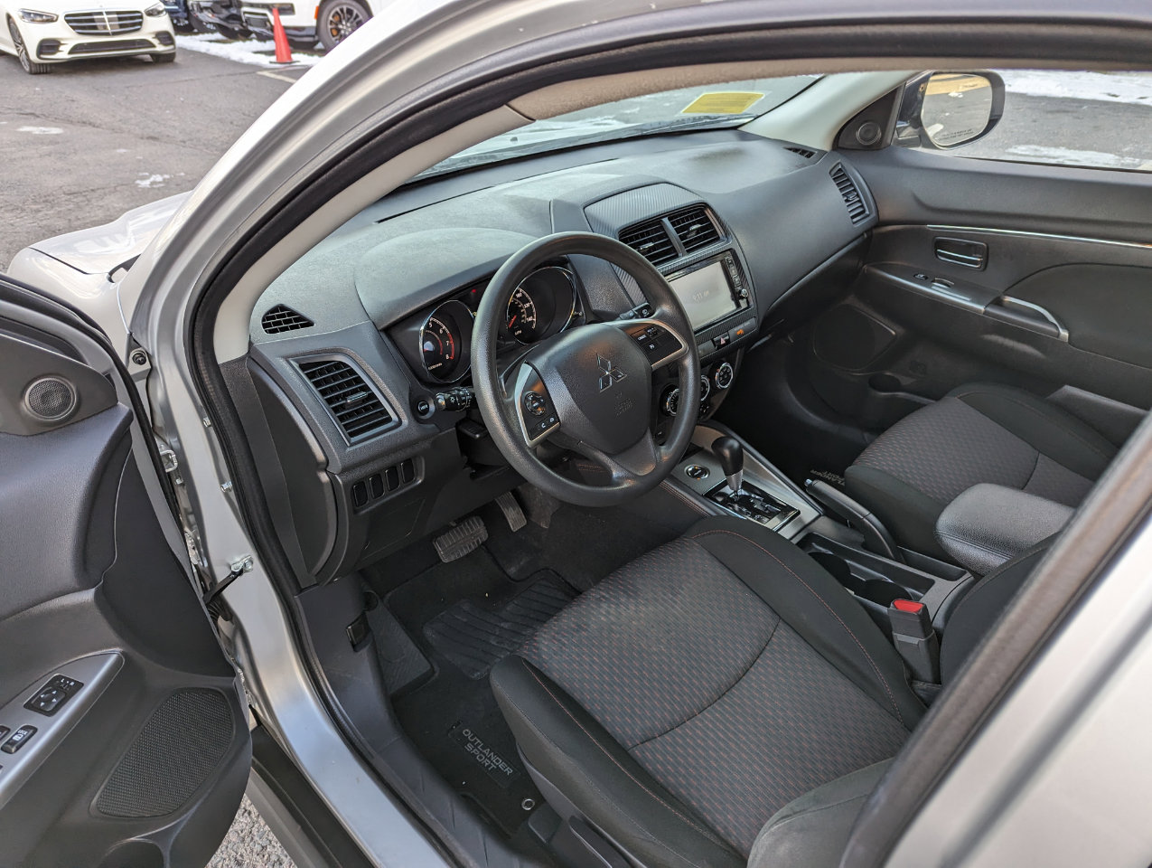 Used 2018 Mitsubishi Outlander Sport ES image 19