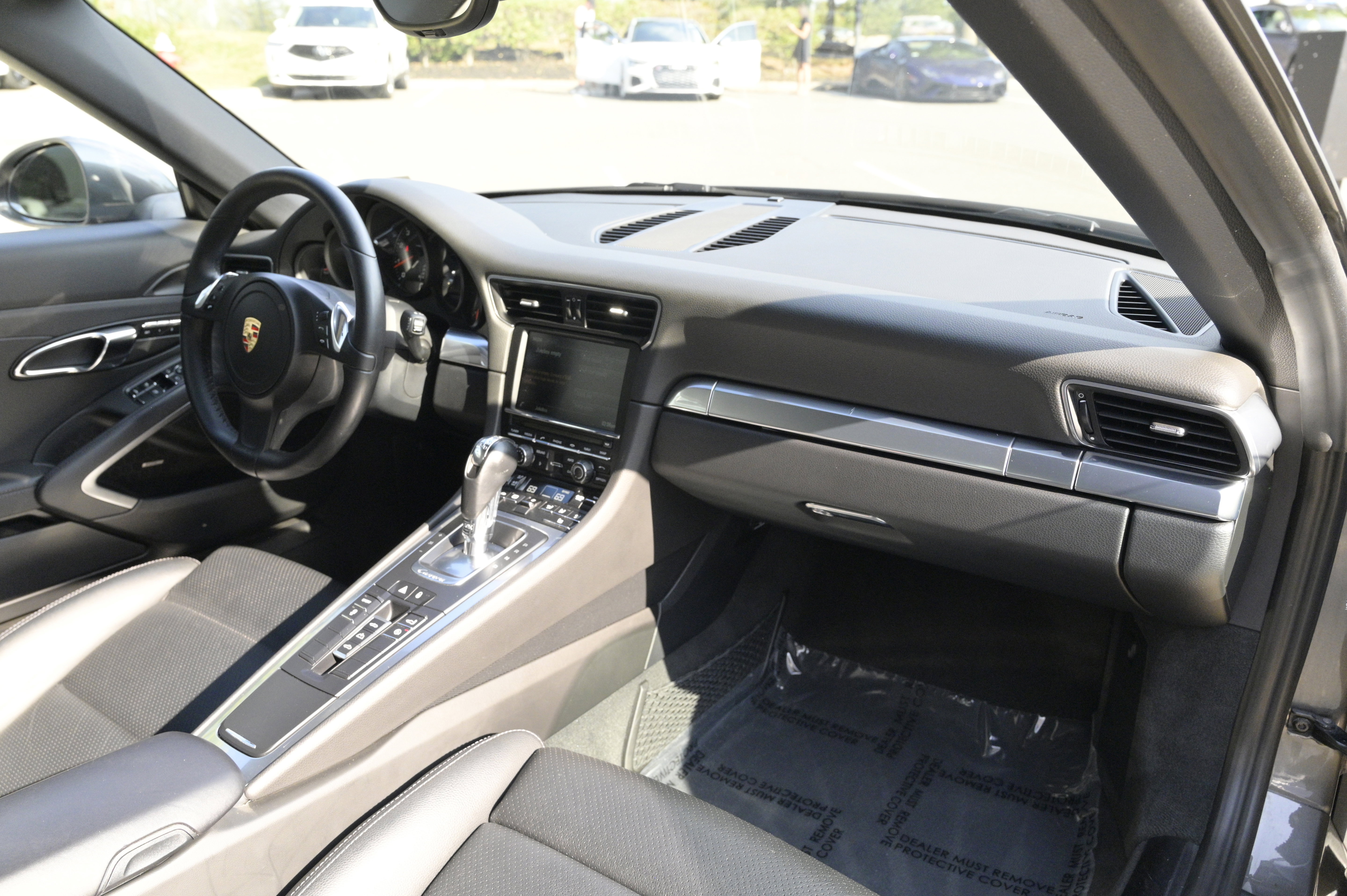 Used 2016 Porsche 911 Carrera 4 image 31