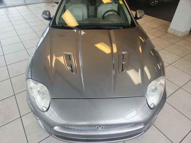 Used 2011 Jaguar XKR R RWD image 5