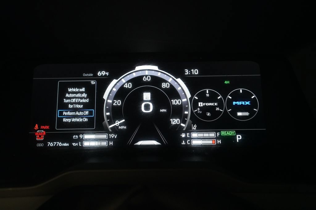 Used 2023 Toyota Sequoia Capstone AWD/4WD image 2