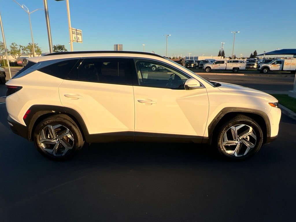 Used 2023 Hyundai Tucson Limited w/ Cargo Package AWD/4WD image 12