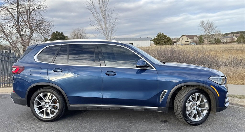 Used 2021 BMW X5 xDrive40i w/ Premium Package 2 image 5