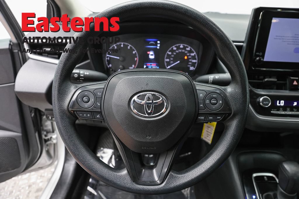 Used 2024 Toyota Corolla LE FWD image 10